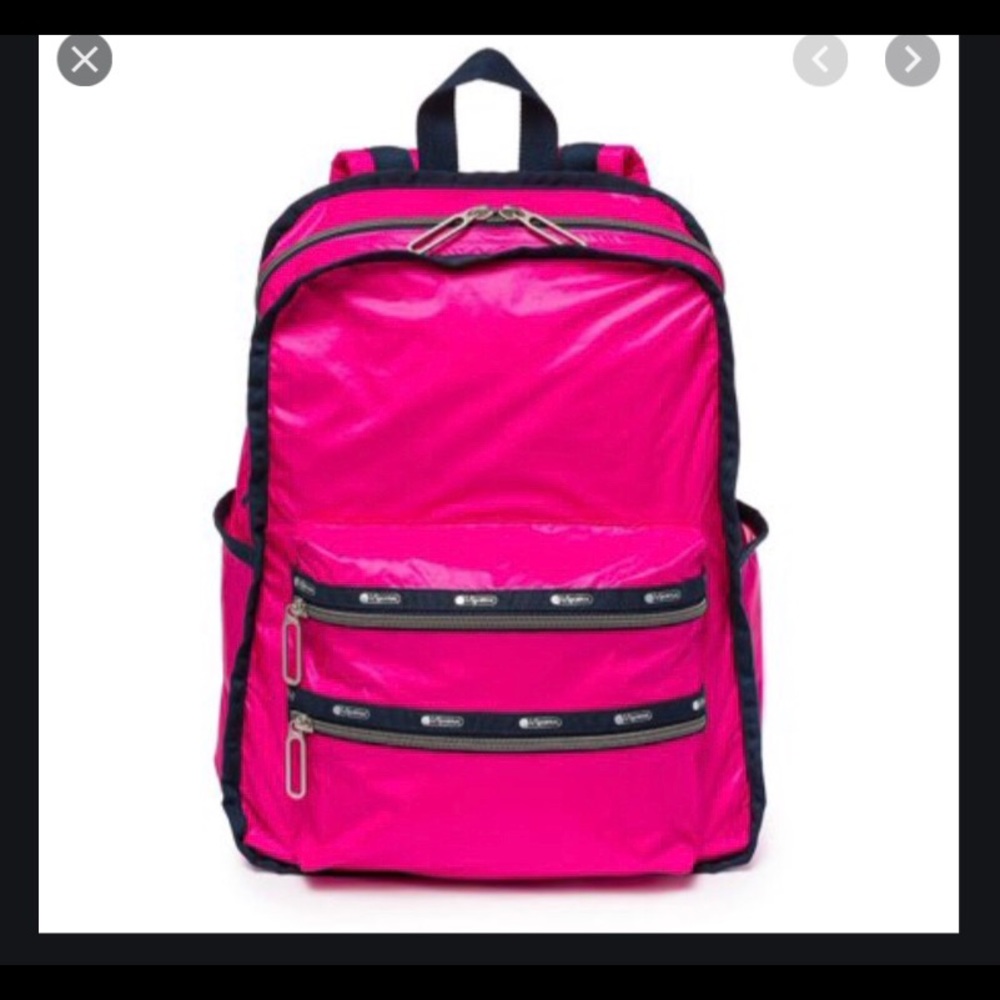 INSEARCHOF: Lesportsac Essential Backpack Caliente